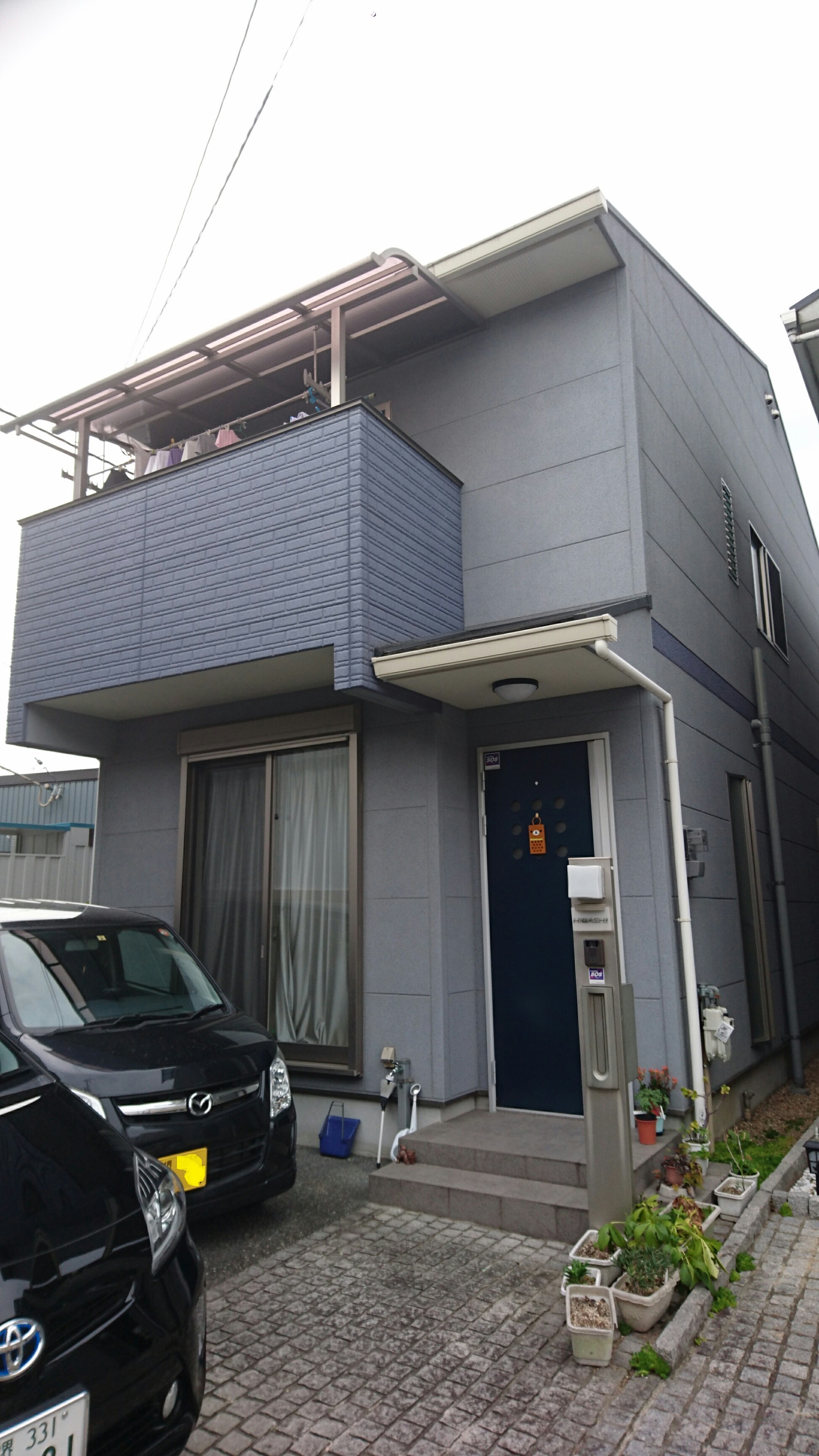 堺市東区H様邸 屋根外壁塗装及びバルコニー防水工事-施工前