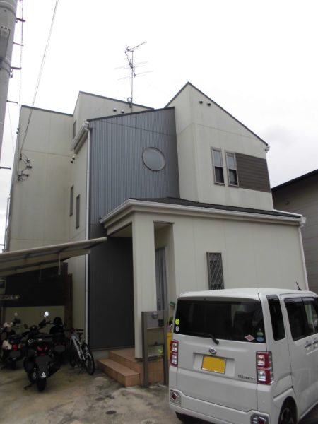 大阪府岸和田市Y様邸 屋根 外壁塗装及び防水工事-施工前