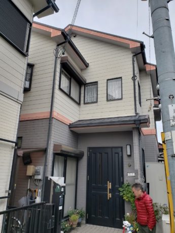 大阪府岸和田市T様邸 屋根 外壁塗装及び防水工事-施工前