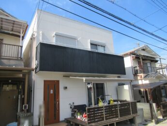 大阪府堺市中区H様邸 屋根 外壁塗装及び防水工事🏠-施工前