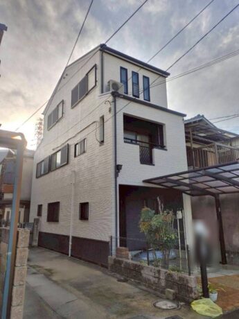大阪府堺市北区I様邸 屋根 外壁塗装及び防水工事🏠-施工後