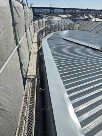 大阪府泉佐野市三菱自動車様雨漏り修繕工事-施工後