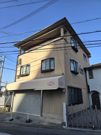 大阪府堺市中区N様邸「美観と耐久性を両立した外壁塗装」-施工前