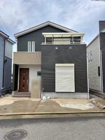 大阪府貝塚市A様邸 屋根 外壁塗装及び防水工事🏠-施工後